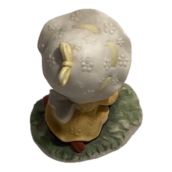 Lefton Hand Painted Porcelain Figurine - Picture 4 of 5